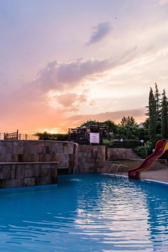 Tiva Del Mar Beach Hotel