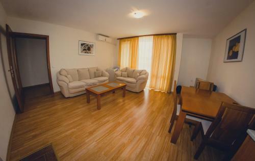 Aparthotel Imperial And Crown Fort Noks Grand Resort