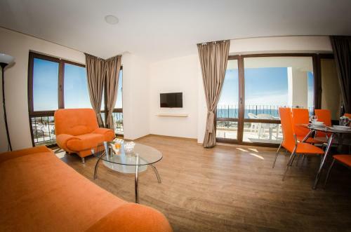 Premier Fort Beach Apartments