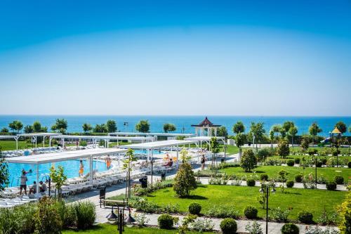 Premier Fort Beach Apartments