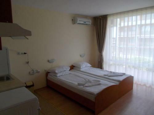 Aparthotel Crown Fort Club