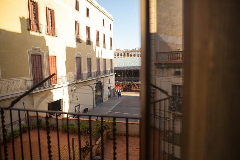 Apartamentos La Guarida 1820