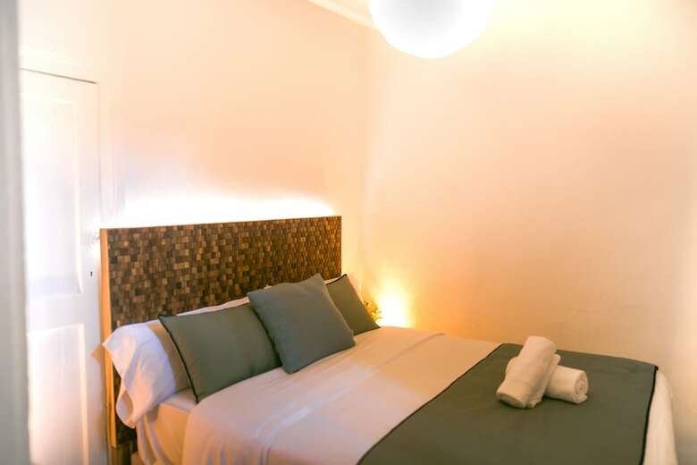 Apartamentos La Guarida 1820
