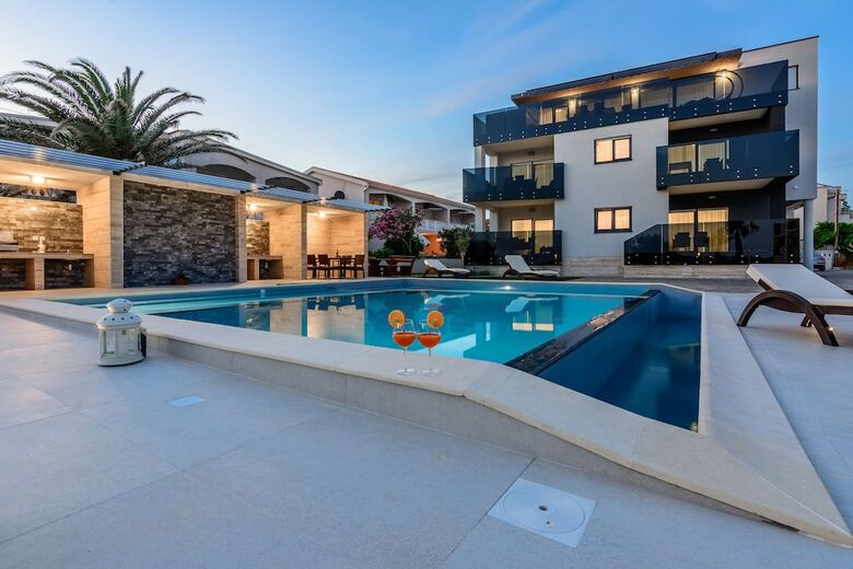 Apartments Resort Mirakul