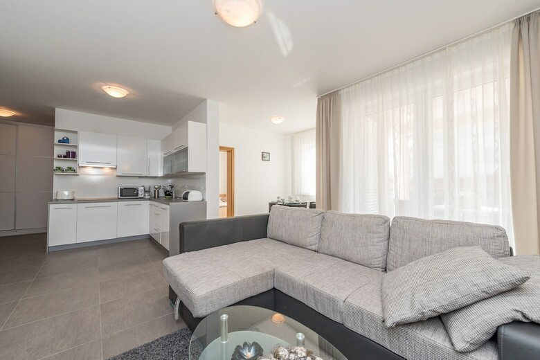 Apartments Kljajic