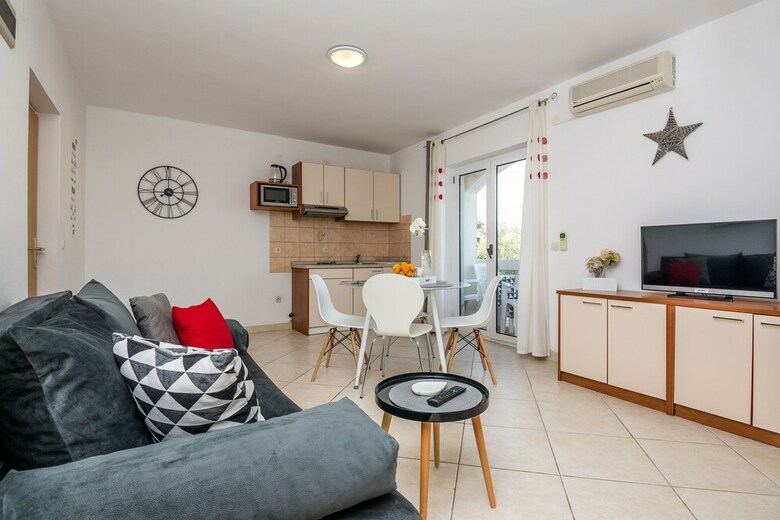 Apartments Vucetic