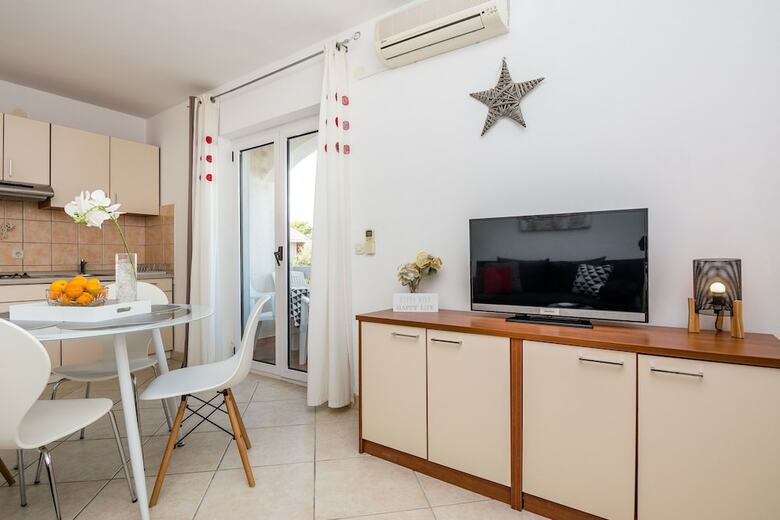 Apartments Vucetic
