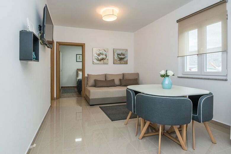 Apartments Vucetic
