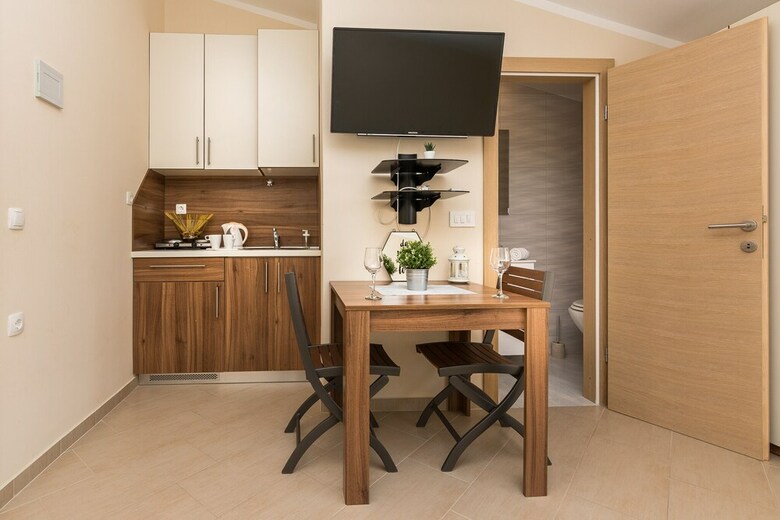Apartments Bobeta