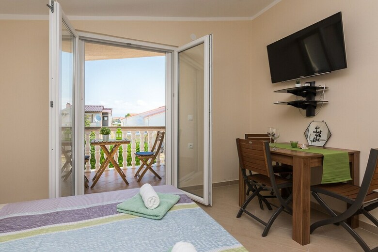 Apartments Bobeta