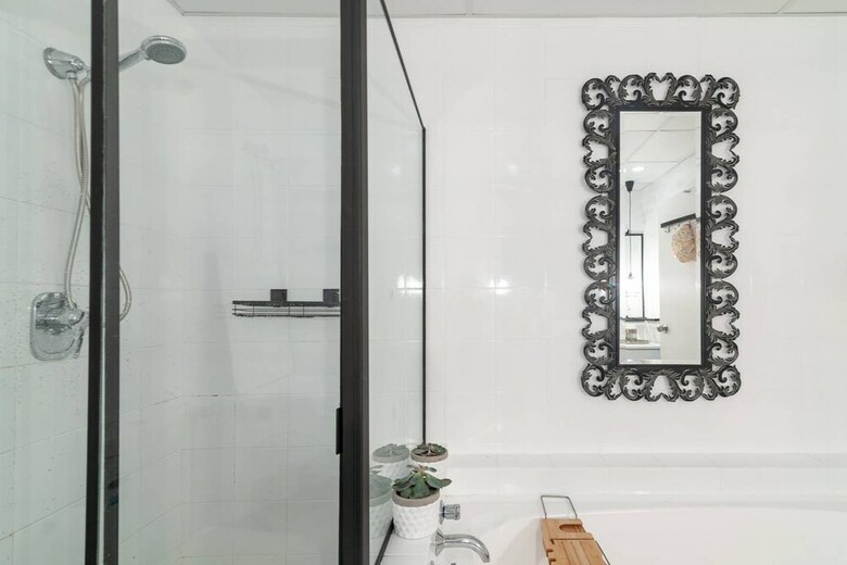 Spacious Woolloomooloo Apartment In Great Location