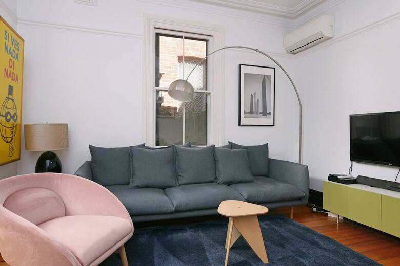 Designer 2 Bedroom House With Garden In Northbridge