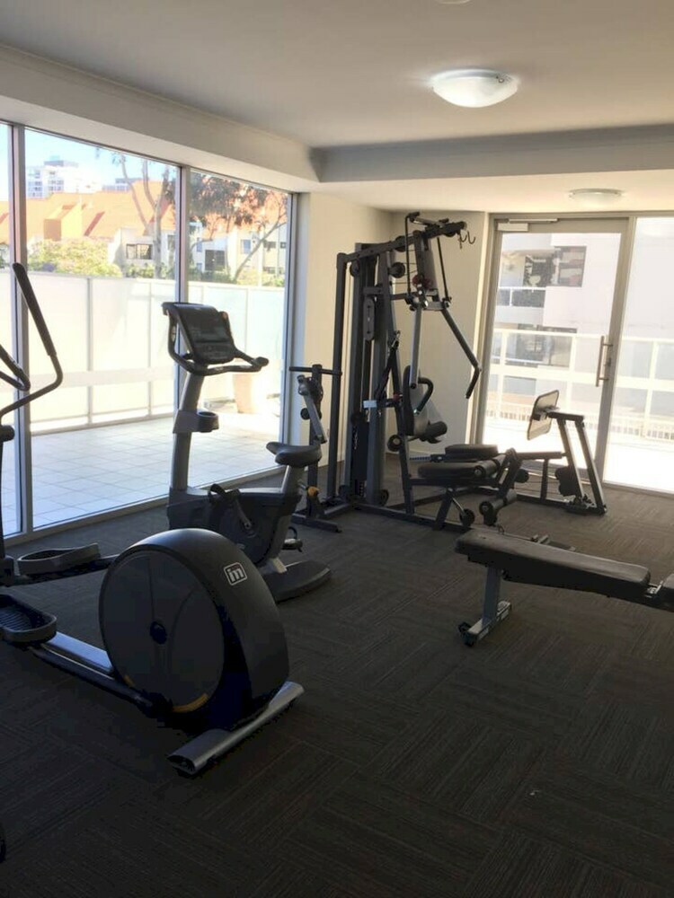 Stunning 2 Storey Apartment In Perth's Cbd