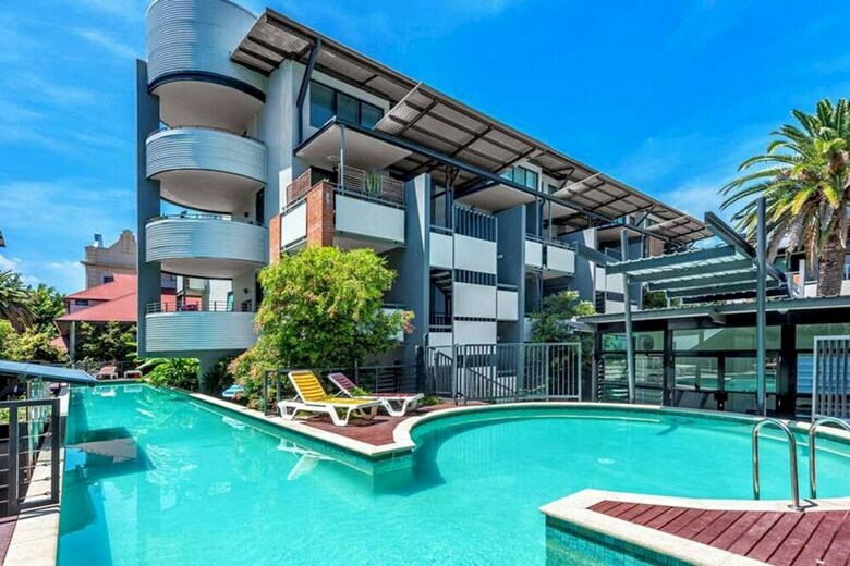 Classic Woolstore Apartment In Teneriffe