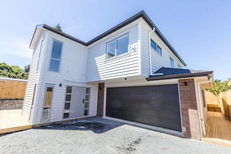 Brand New 3 Bedroom Home In Quiet Location
