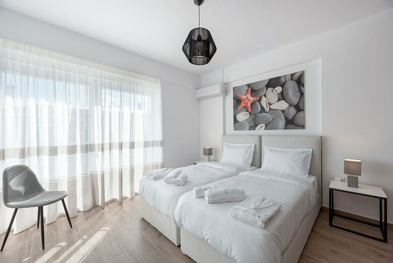 Aparthotel Costa Vasia Suites & Apartments