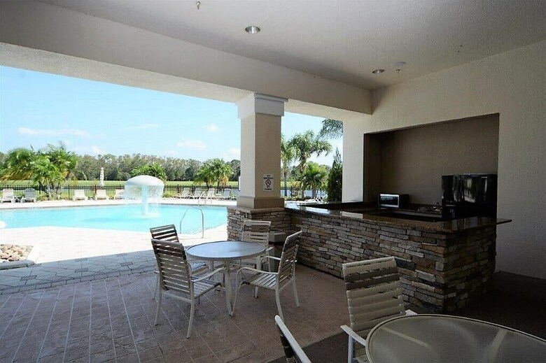 4971 Large Townhome With Great Resort Amenities