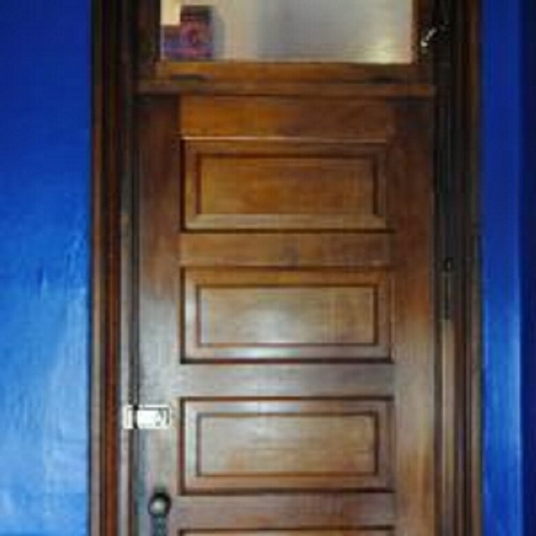 Bed & Breakfast Off Broadway B & B