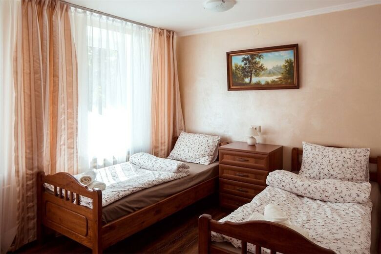 Chaika Hotel