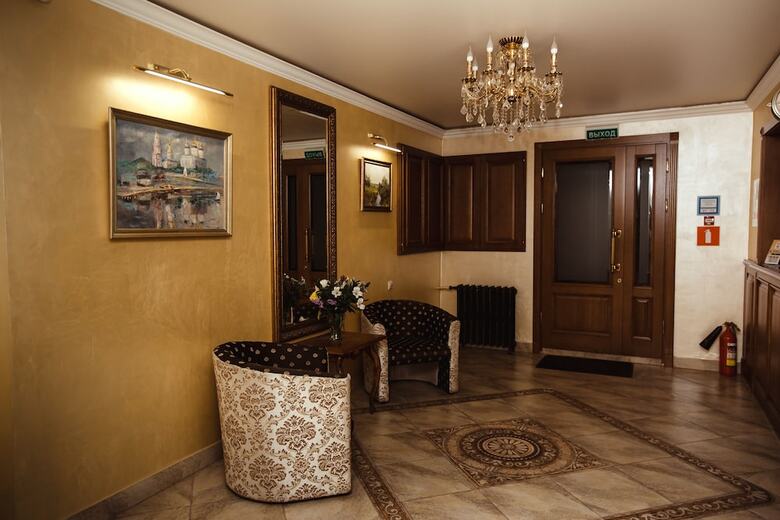 Chaika Hotel