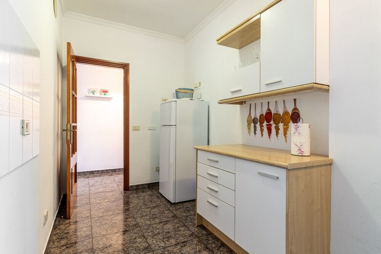 Apartamentos 35010d09 - Lepanto, 10 2c