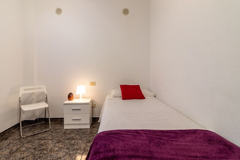 Apartamentos 35010d09 - Lepanto, 10 2c