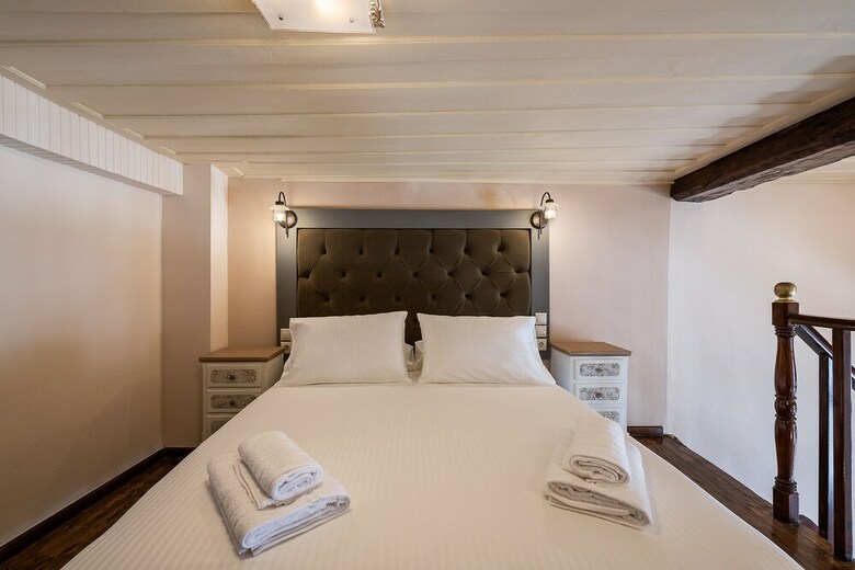 Hotel Old Town Suites