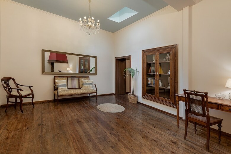 Hotel Old Town Suites