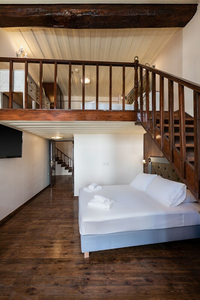 Hotel Old Town Suites
