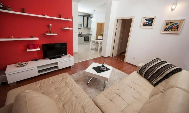 Znjan Beach Apartments