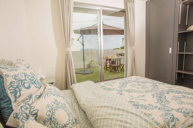 Resort House Plus-one