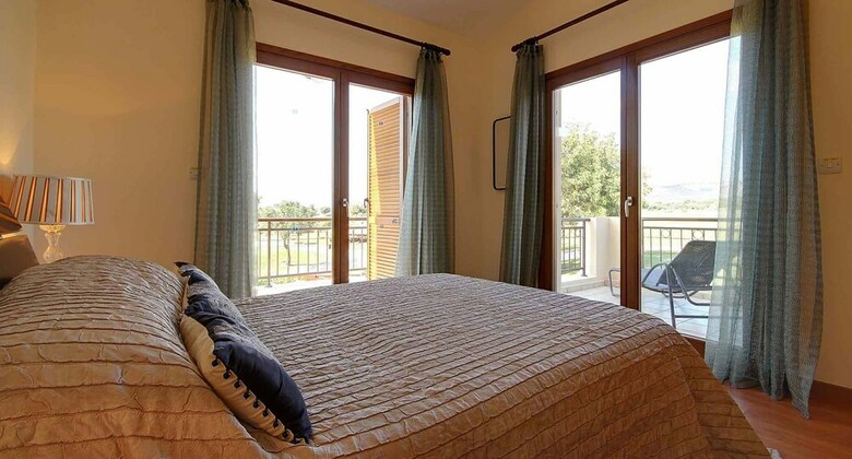 Villa Hg12 - Athina