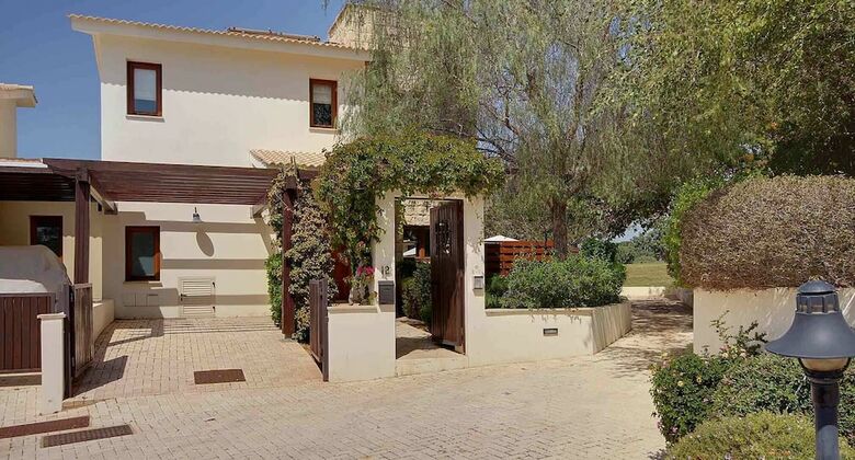 Villa Hg12 - Athina