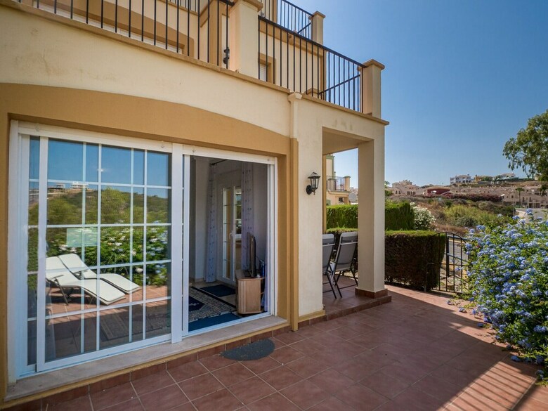 Apartamentos Jardines de Casares 5002