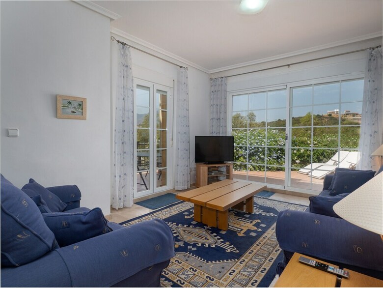 Apartamentos Jardines de Casares 5002