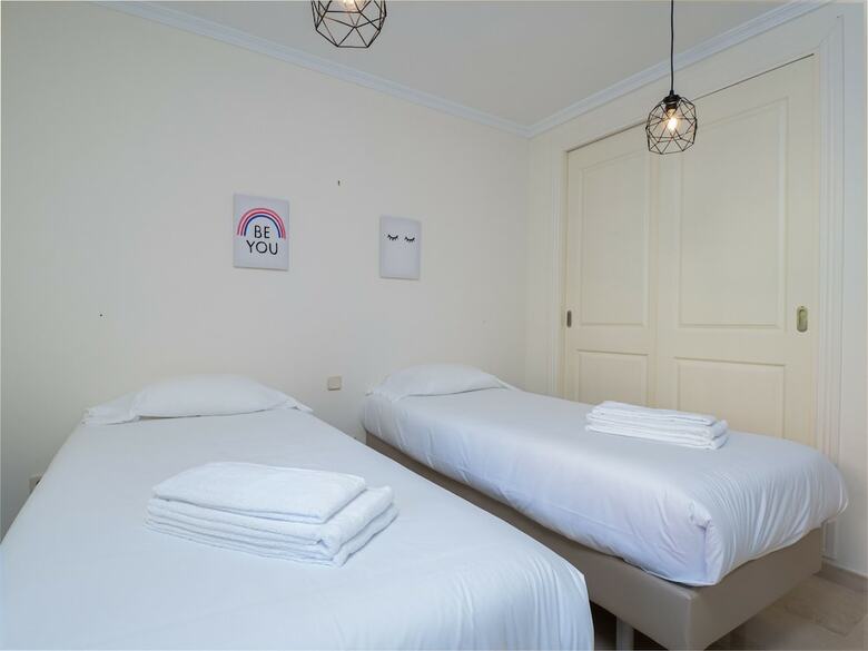 Apartamentos Vi�as Del Golf 2297