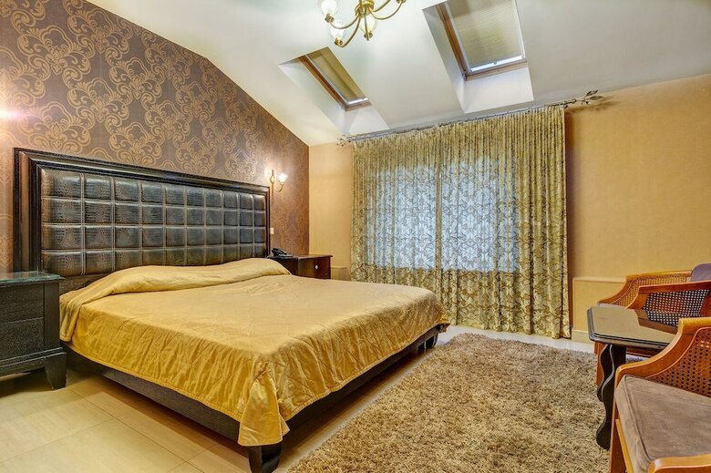 Hotel Shelton