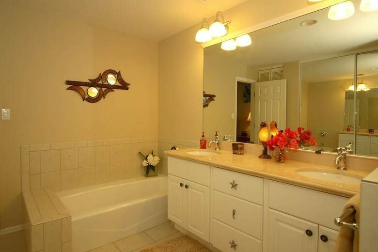 Colony Villas At Waikoloa Beach Resort #2204