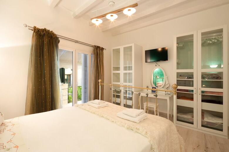 Apartamentos Old Town Art Studio  By Corfuescapes