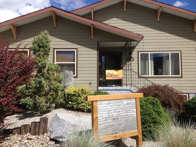 Bed & Breakfast A Golden Mile Bnb