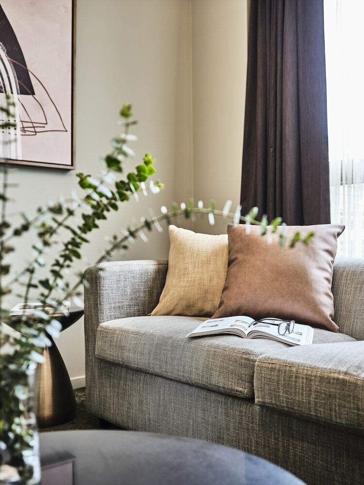 Adina Apartment Hotel West Melbourne