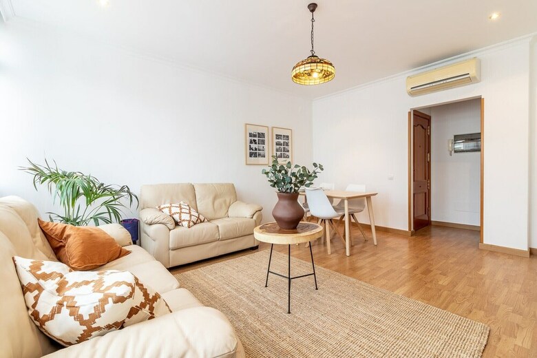 Apartamento 35003d01 - Eusebio Navarro 28, 4� Izda