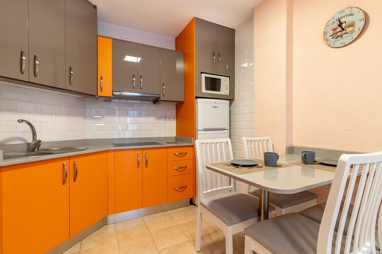 Apartamento 35138b01 - Petrel 2, Aptos El Cardenal 906