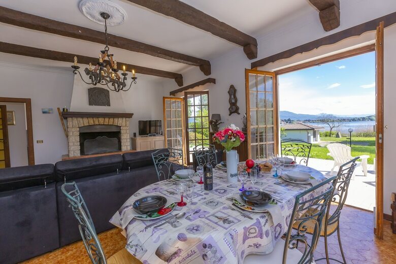 Villa Martine Au Bord Du Lac