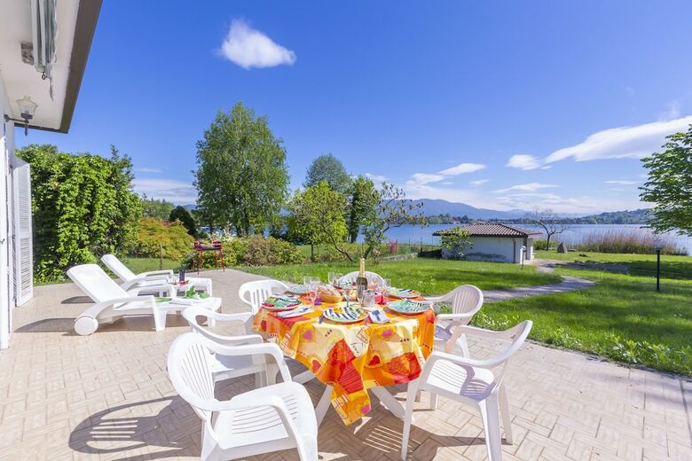 Villa Martine Au Bord Du Lac