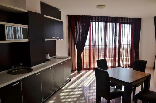 Aparthotel Millennium Apart Complex