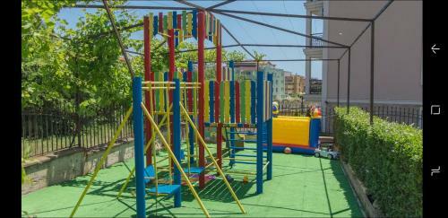 Peshev Family Hotel Vlas