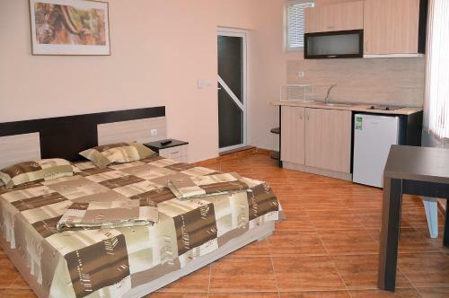 Hostal Villa Joy