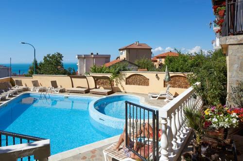 Family Hotel Milev