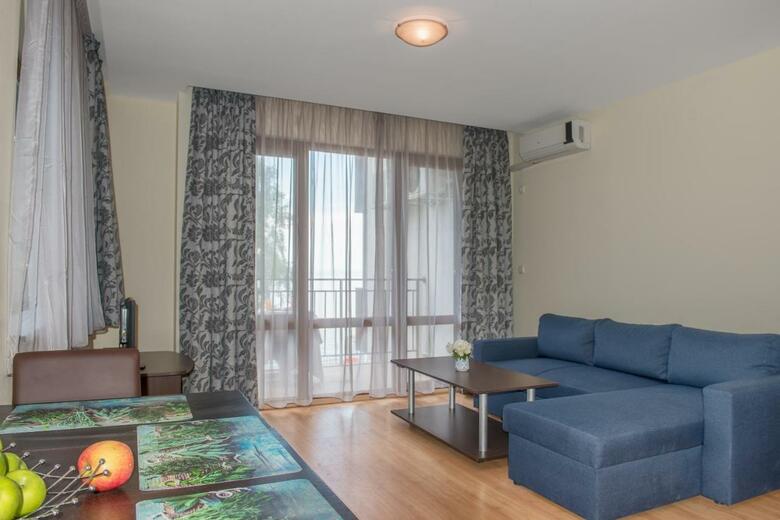 Messambria Fort Apartments